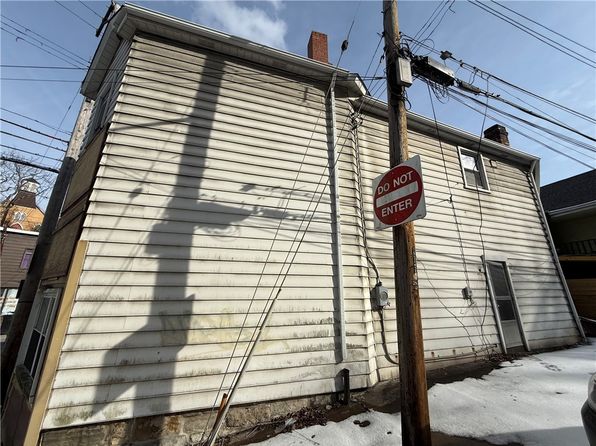 pittsburgh-pennsylvania-87992086 picture