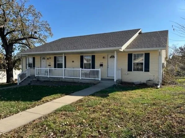 716-718 E 5th St, Maryville, MO 64468