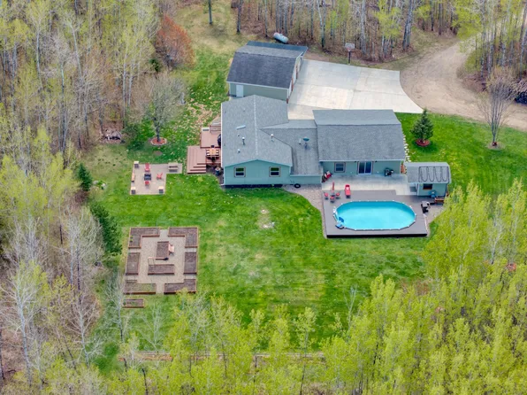 35800 N Bass Lake Rd, Grand Rapids, MN 55744