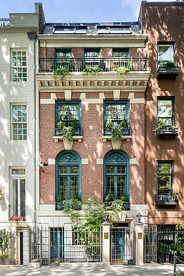 Sold by Corcoran | media 5