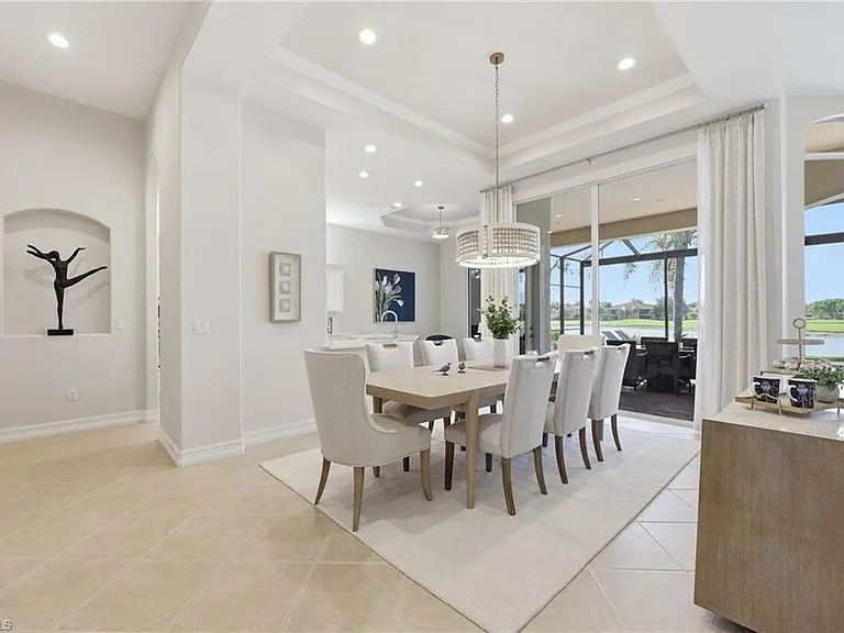 8950 Shenendoah Cir — Photo 10
