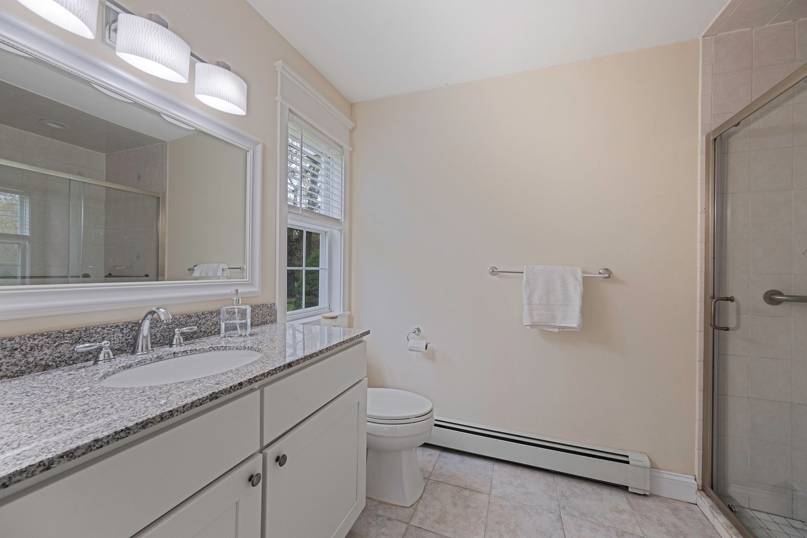 Primary Full Bath with Shower