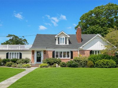 250 N Forest Ave, Rockville Centre, NY, 11570