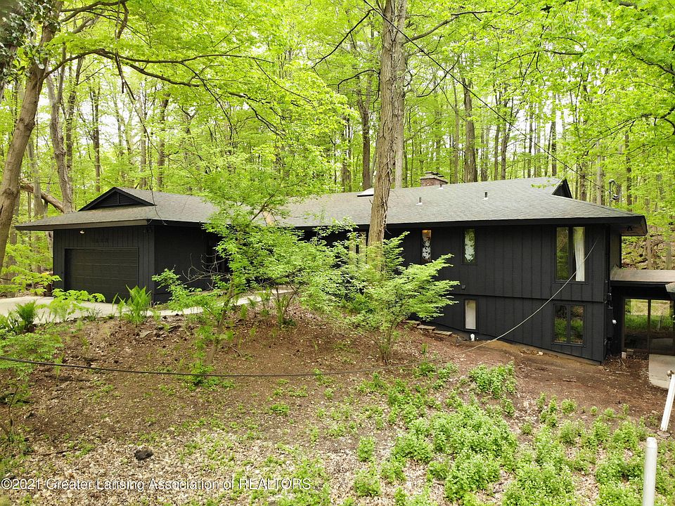 1st image of 4383 Maumee Dr