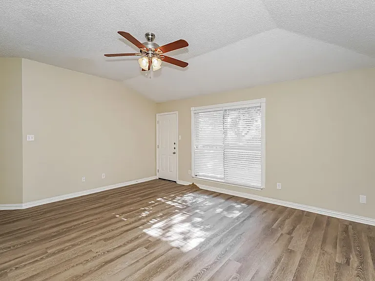 8732 Eaglestone Way — Photo 1