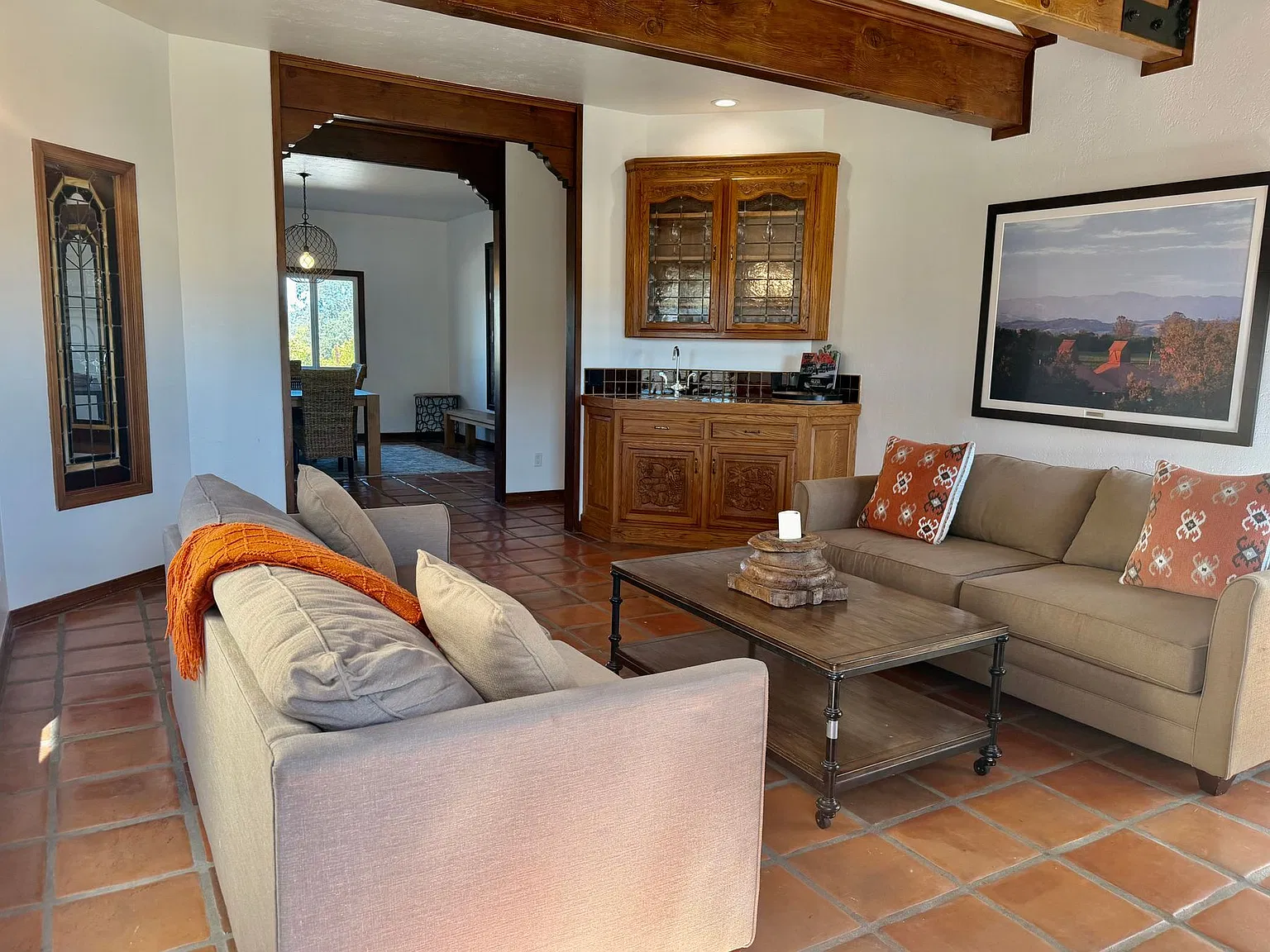 5 bed, 3.5 bath, 5800 sqft, $8,000 — Photo 3