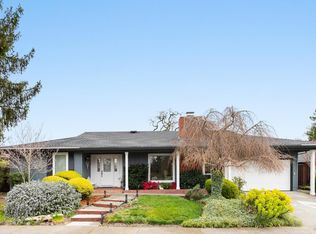 204 Mockingbird Cir, Santa Rosa, CA 95409