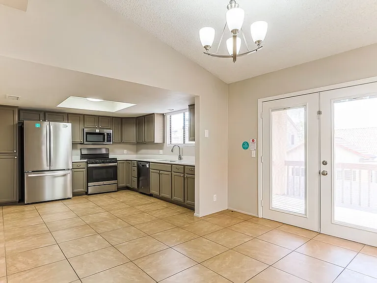 1232 W Riviera Dr — Photo 8