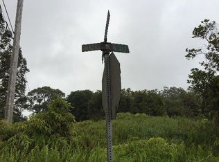Hohiu St, Volcano, HI 96785