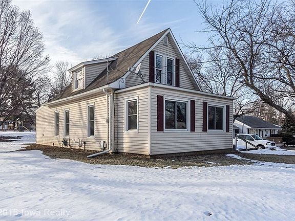3rd image of 4108 SW 12th St