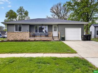 209 S 2nd St, Cedar Bluffs, NE 68015