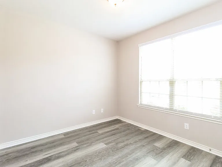 2157 Barx Dr — Photo 12