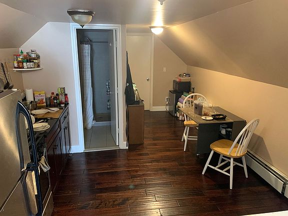 5th image of 116 Winthrop Ave APT 3
