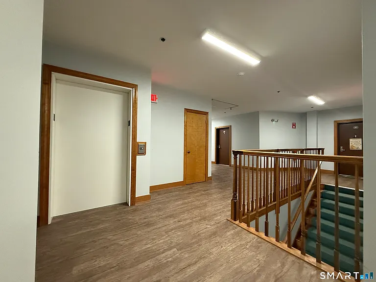 11 Centre St #19 — Photo 16