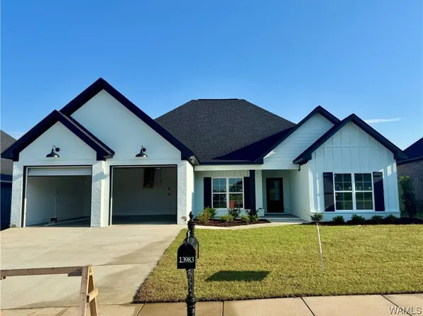 13983 Hemlock Dr, Northport, AL 35475