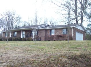 216 Longview Dr, La Follette, TN 37766