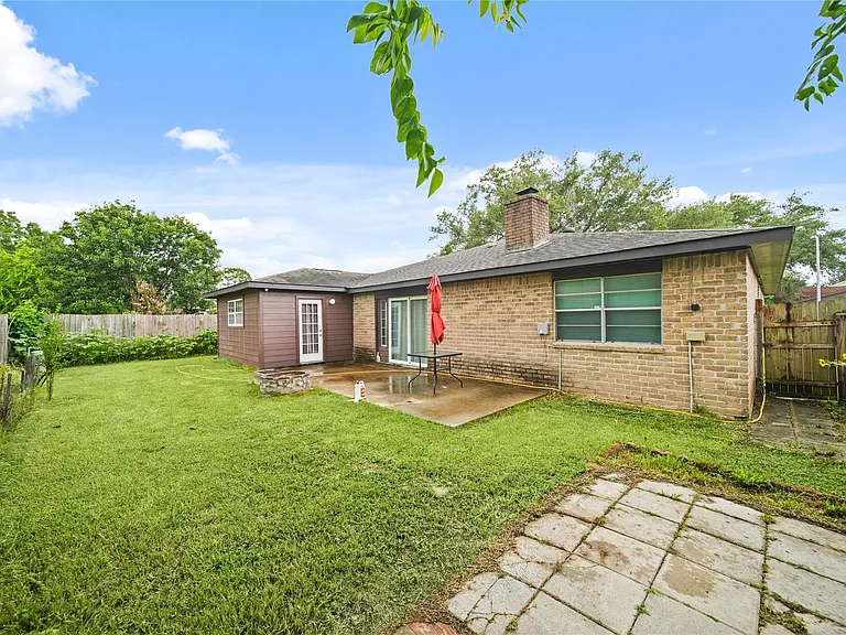 10431 Odessa Dr — Photo 29