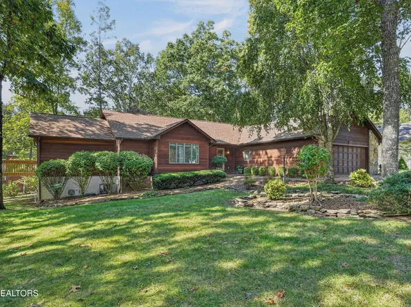 22 Lakeside Cir, Fairfield Glade, TN 38558