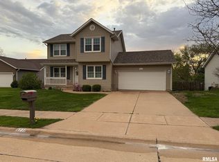 4210 N Oak St, Davenport, IA 52806