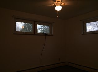 50 Reno Rd APT B, Hermitage, PA 16148