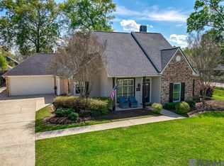 7972 Denham Chase Ave, Denham Springs, LA 70726
