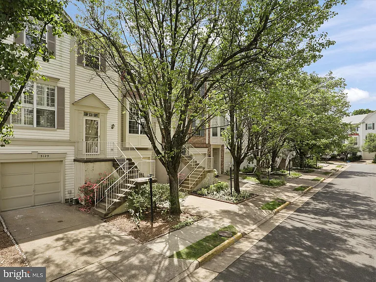 5129 Beauregard St — Photo 2