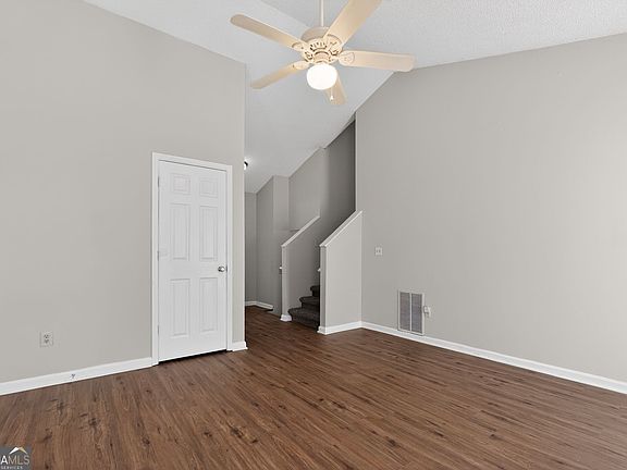 5th image of 2579 Stardust Trl