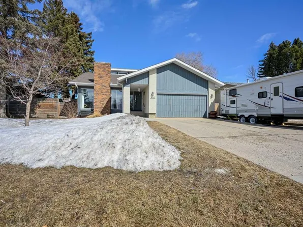 8007 W 99th St, Grande Prairie, AB T8V 3T8