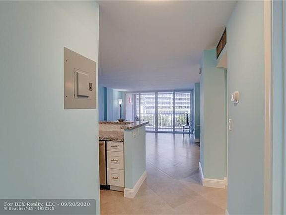 Home For Sale In White Egret