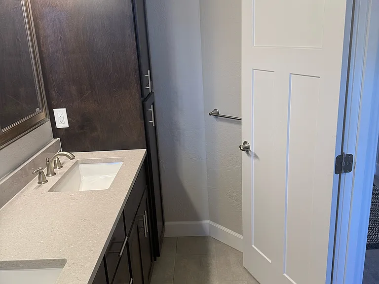 931 Patton Ln #1 — Photo 5