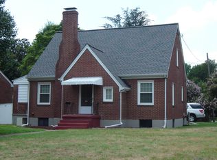 4028 Greenlawn Ave NW, Roanoke, VA 24012