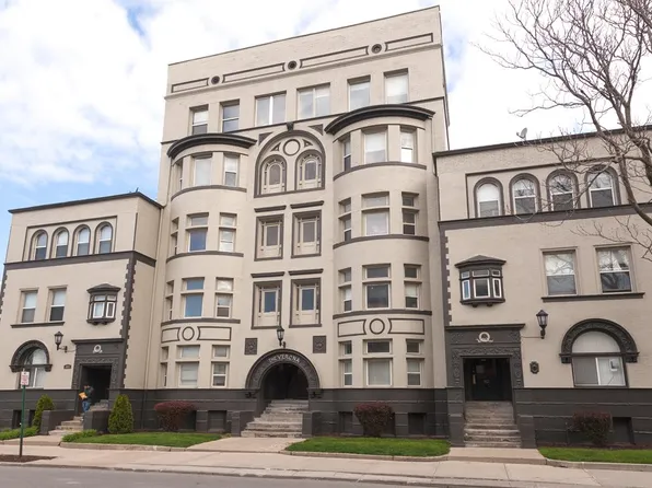 The Verona right wing