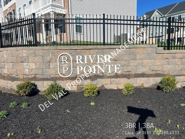 74 Continental Way, Bridgeport, PA 19405