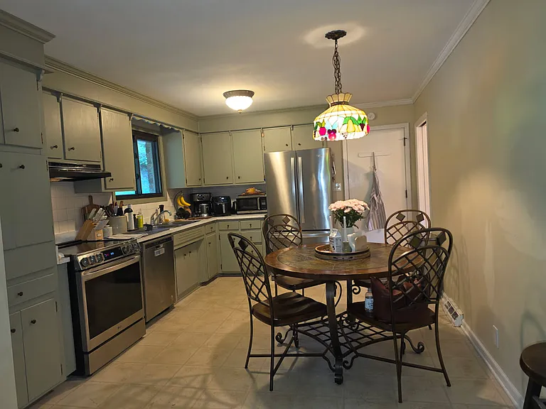 5719 Knob Rd #A — Photo 11