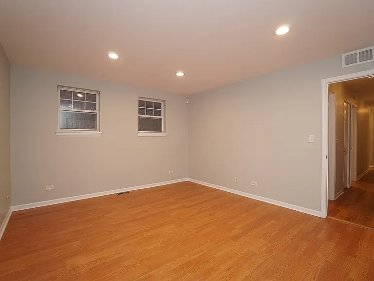 1103 N Crosby St #A — Photo 11