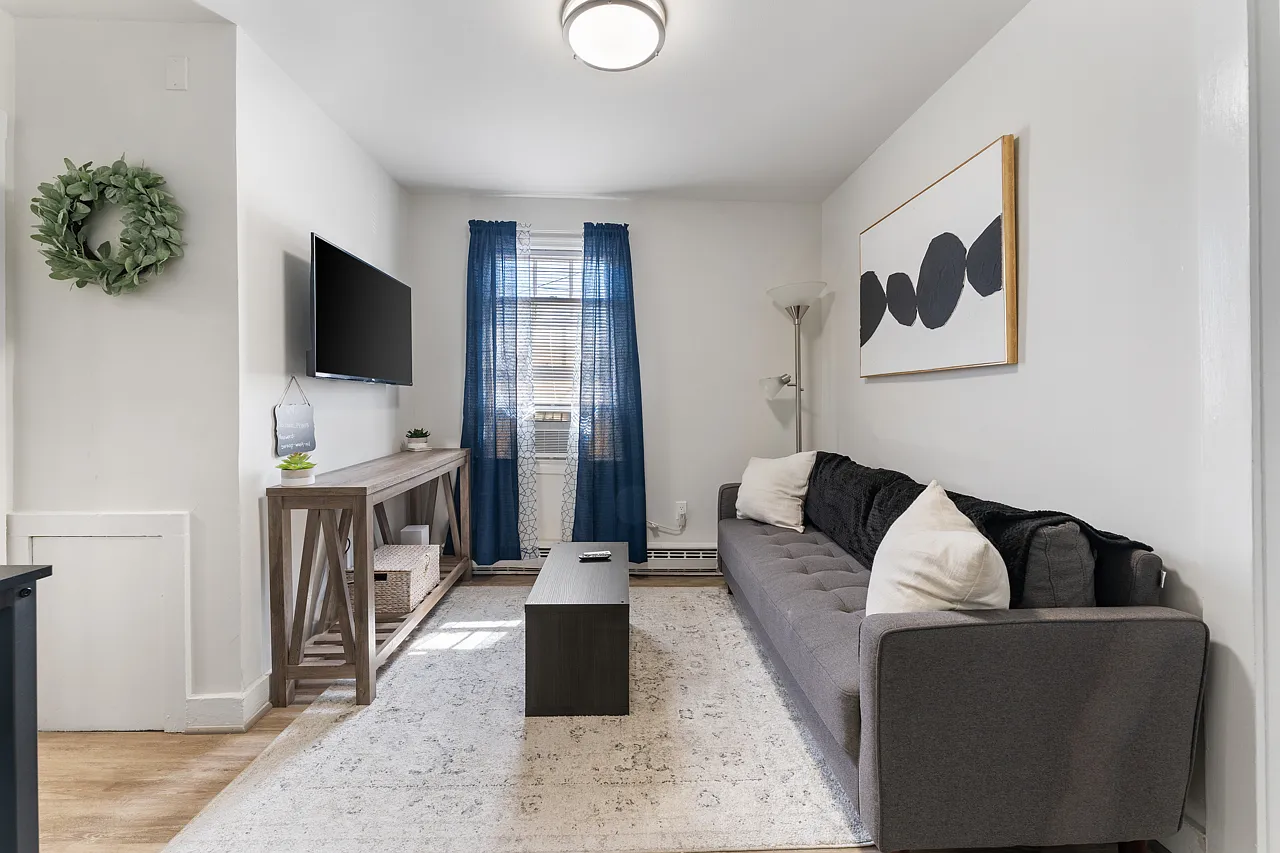 1 bed, 500 sqft, $2,795 — Photo 2