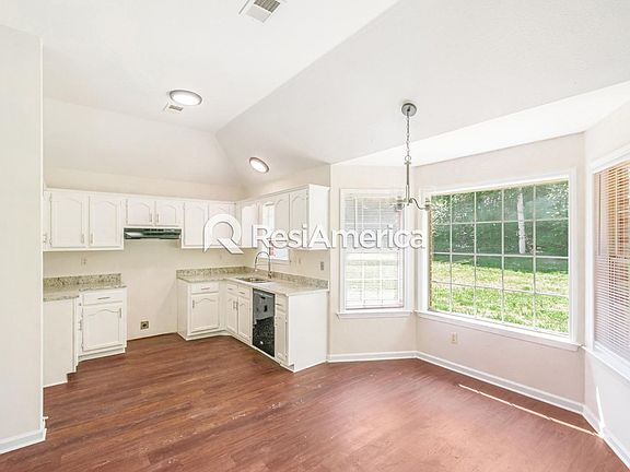 4th image of 5476 Forest Creek Cv