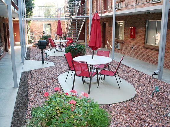 2nd image of 840 N Washington St APT 202
