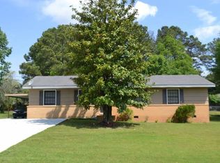 8 Hall Ave, Opelika, AL 36804