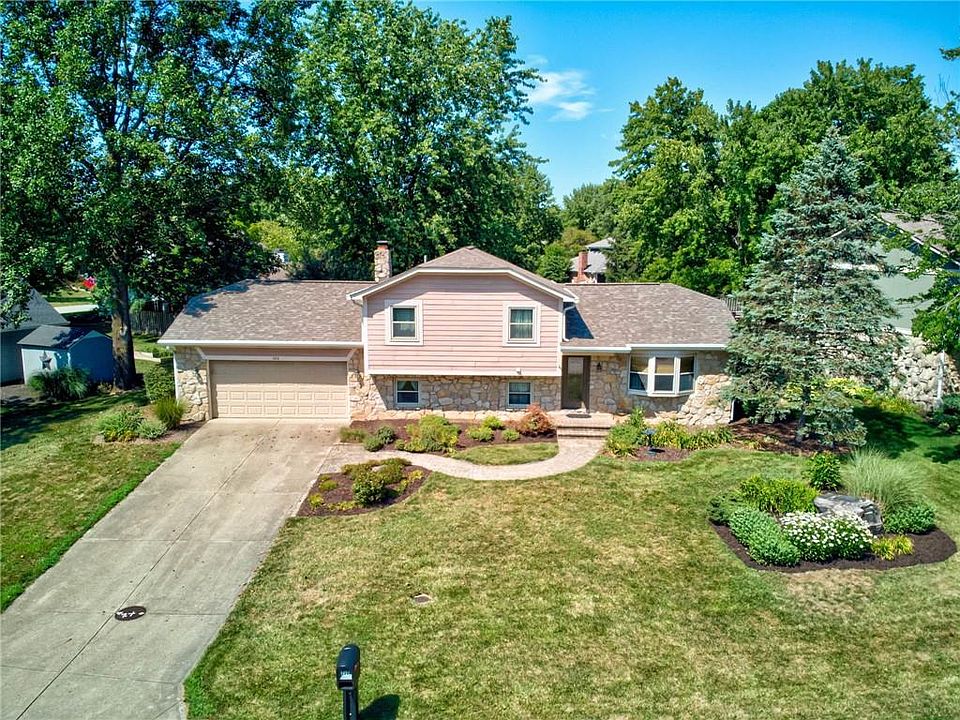 1st image of 226 Wintergreen Dr