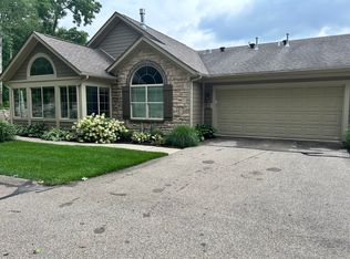 1157 Bridge Crest Dr SE, Ada, MI 49301