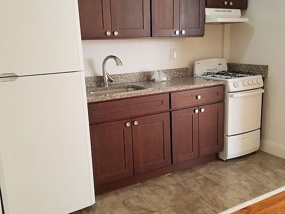 2nd image of 14325 41st Ave APT 616