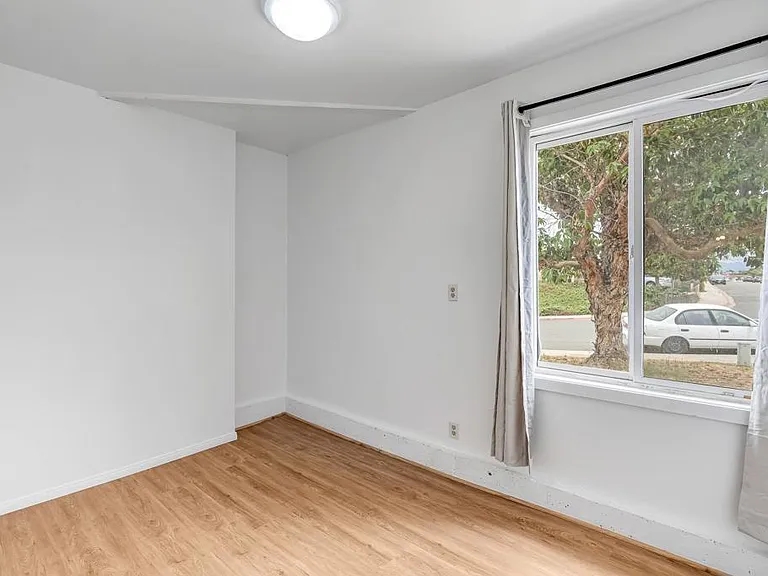 750 Hawaii Ave — Photo 13