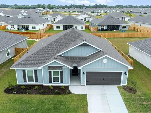 22075 Early Dawn Cir, Foley, AL 36535