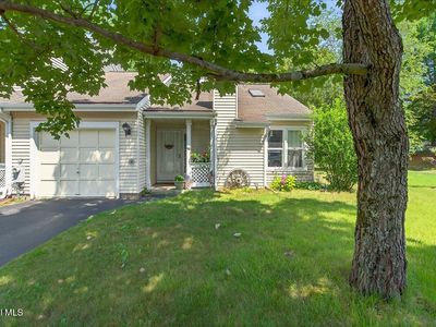 21 Cobble Court, Clifton Park, NY, 12065