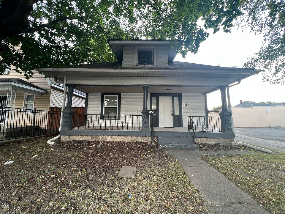 1st image of 454 N Tibbs Ave
