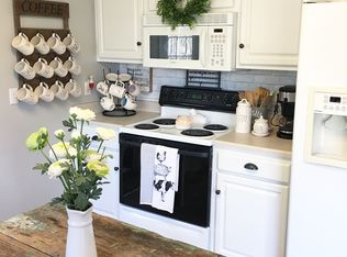 1115 Hales Ford Rd, Moneta, VA 24121