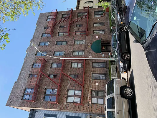 Rented by Lev Mavashev, LREB | media 36