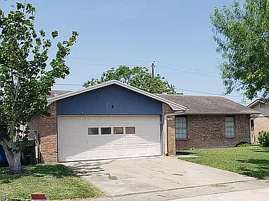3 bed, 1241 sqft, $1,695 — Photo 1