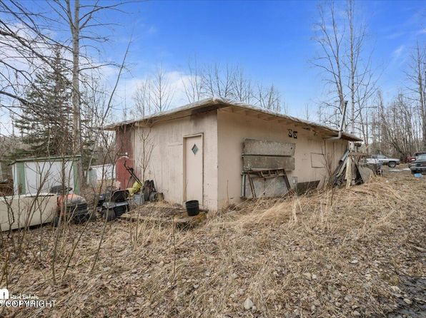 16551 Hidden Haven Dr, Eagle River, AK 99577